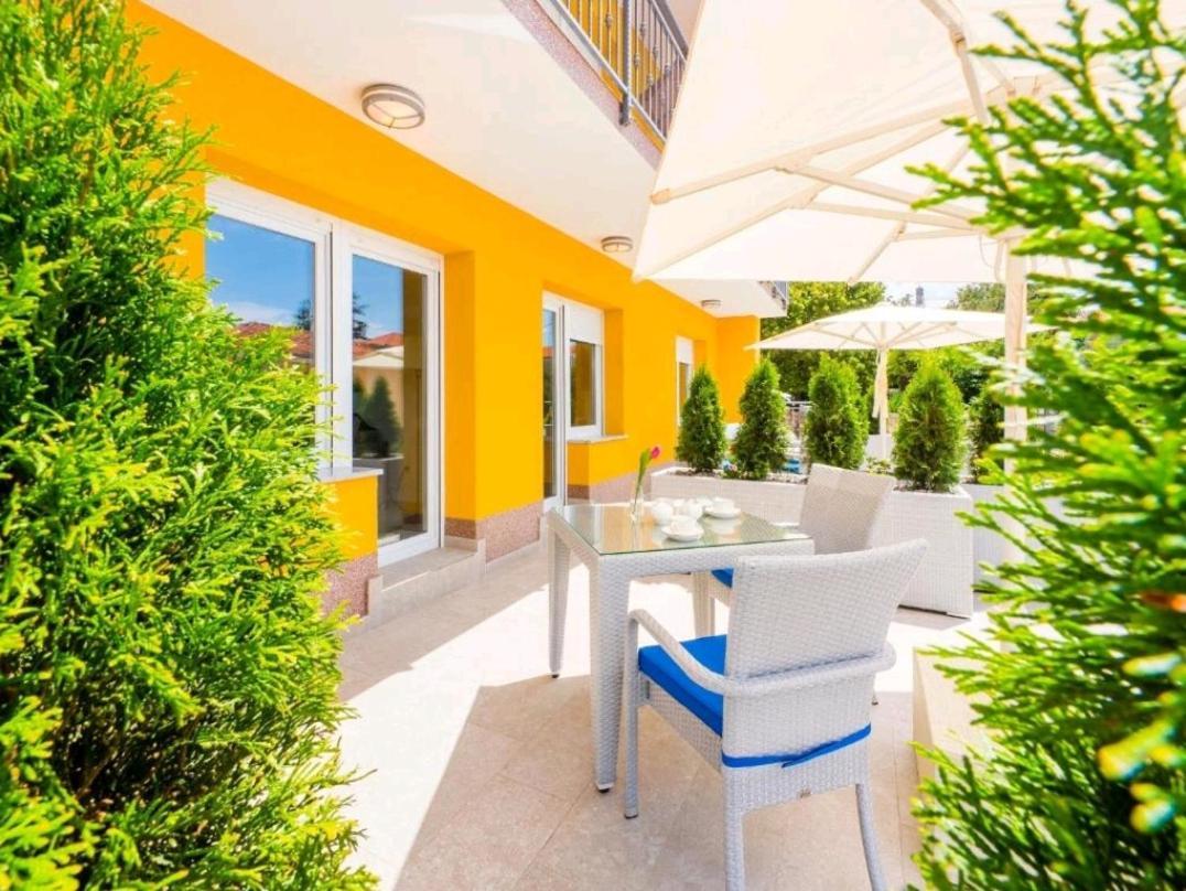 Adriatico Apartment Omisalj Ngoại thất bức ảnh